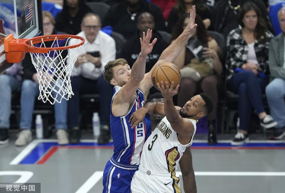 的利物浦球 的利物浦球